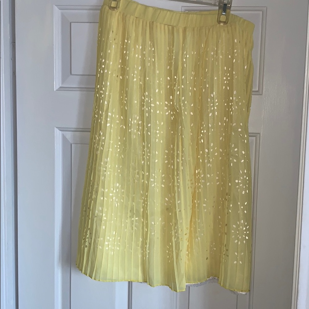 Yellow summer skirt